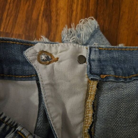 Aerie Denim Shorts With Frayed Hem Womens Size Small - Picture 5 of 7
